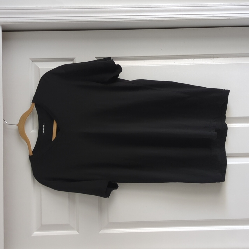 Talentless soft men's v neck tee